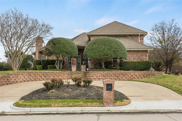 $685,000 | 1201 Findlay Drive, Arlington, TX 76012