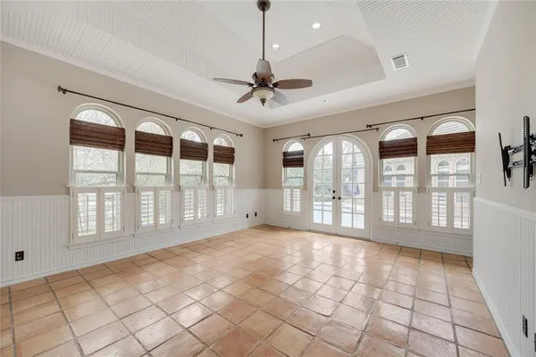 $685,000 | 1201 Findlay Drive, Arlington, TX 76012
