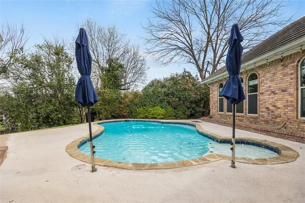 $685,000 | 1201 Findlay Drive, Arlington, TX 76012