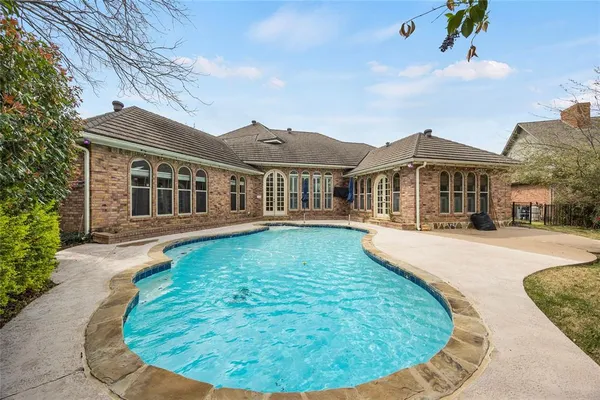 $685,000 | 1201 Findlay Drive, Arlington, TX 76012