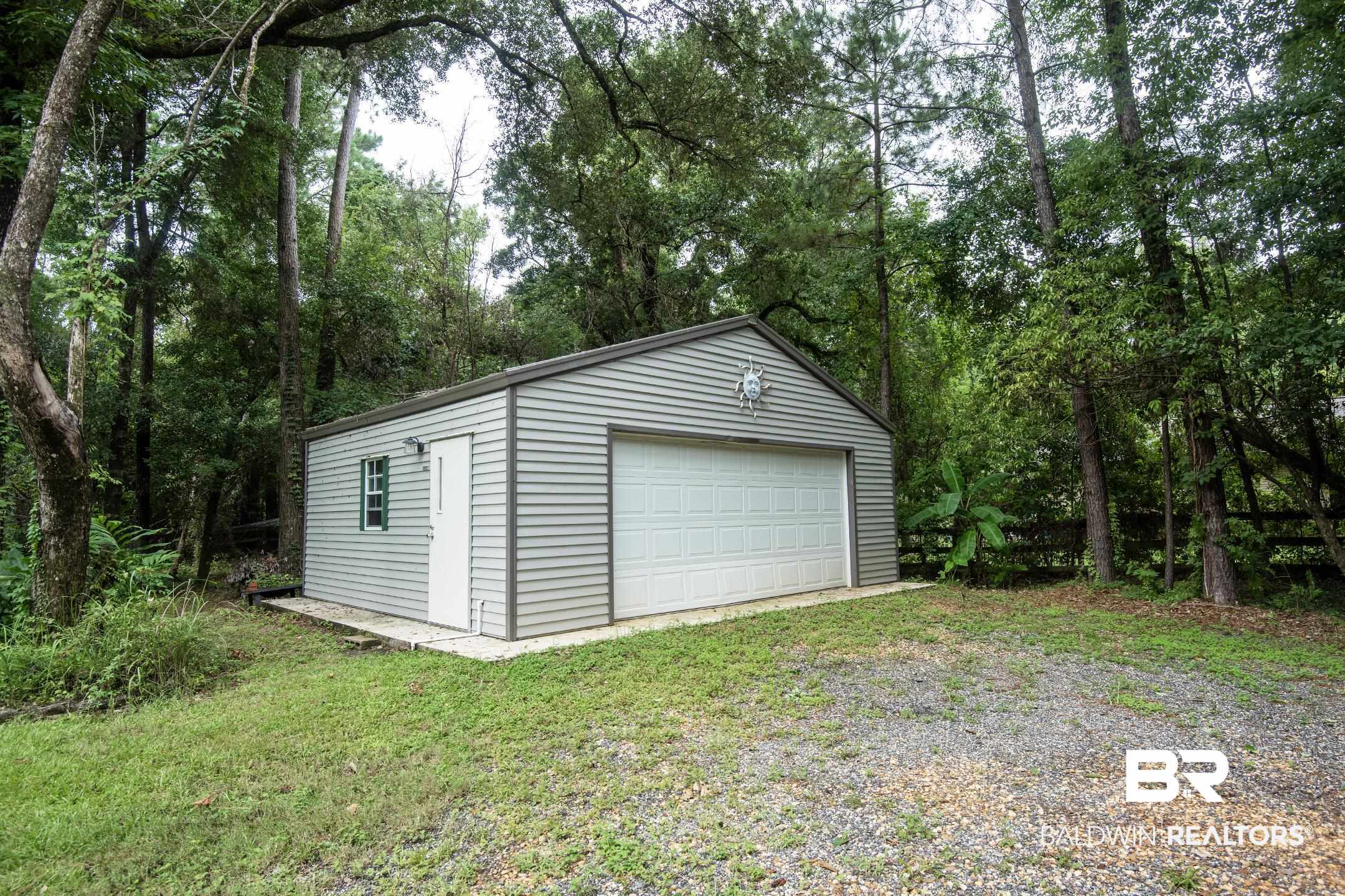 6304 Henshaw Road Fairhope, AL 36532 - Photo 33 of 35