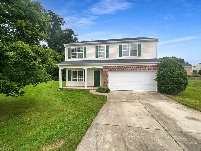 $330,000 | 12 Silverbrook Court, McLeansville, NC 27301