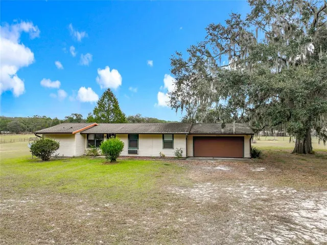 $300,000 | 32200 Avington Road, Sorrento, FL 32776