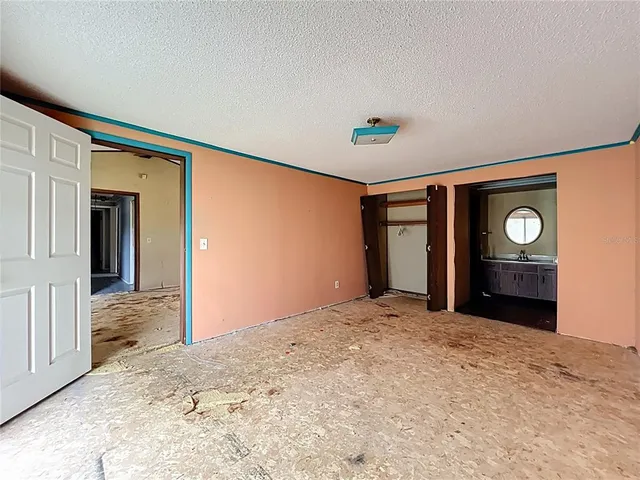 $300,000 | 32200 Avington Road, Sorrento, FL 32776