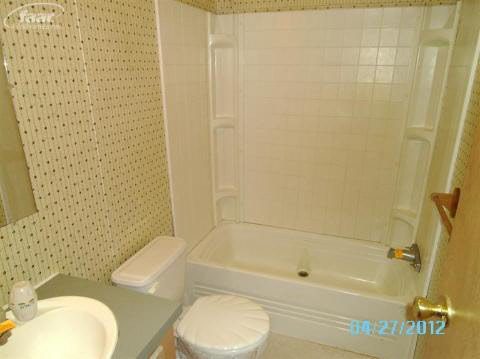 9125 Fenton Road Grand Blanc, MI 48439 - Photo 8 of 8 20145113-7.JPG
