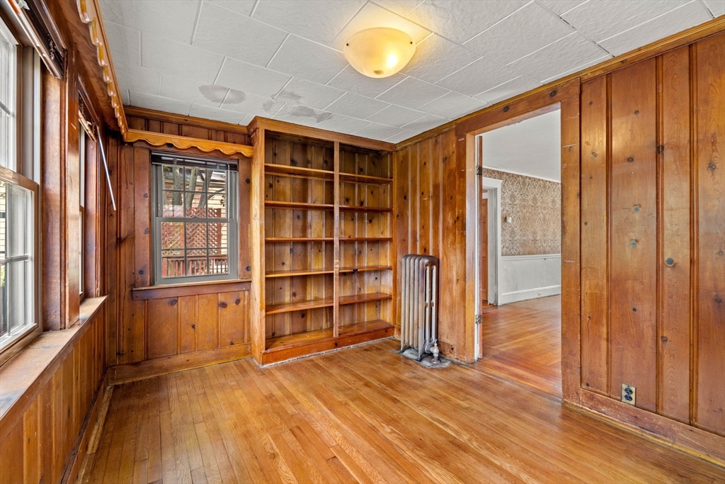 60 Linden Road Melrose, MA 02176 - Photo 8 of 40