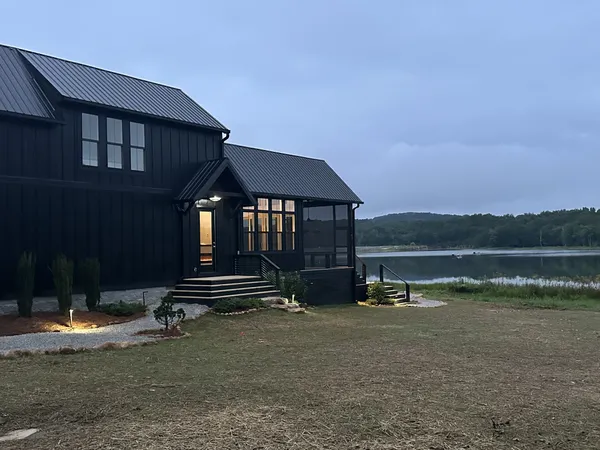 $674,900 | 169 Shoreside Court, Tracy City, TN 37387