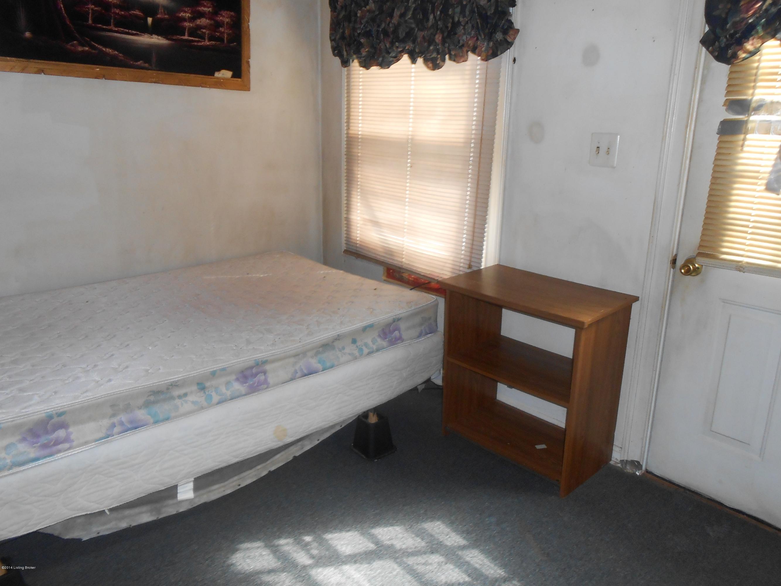 289 J T Riggs Road New Hope, KY 40052 - Photo 10 of 11 289 J.T. Riggs Rd
