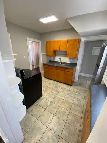 $1,395 | 4025 North Kenwood Avenue, Indianapolis, IN 46208