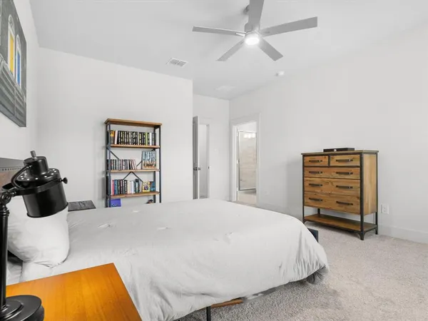 $425,000 | 1423 Silver Marten Trail, Arlington, TX 76005