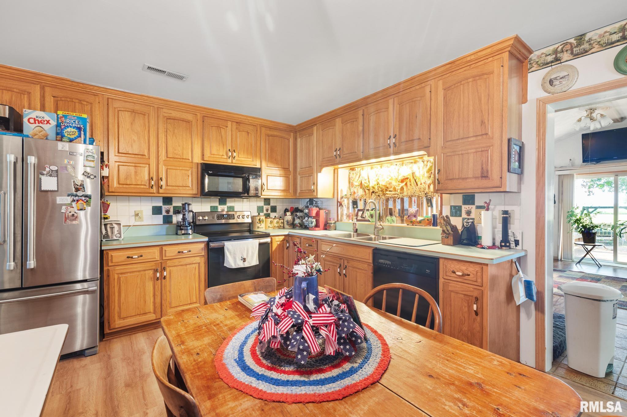12751 Townline Road Green Valley, IL 61534 - Photo 9 of 46