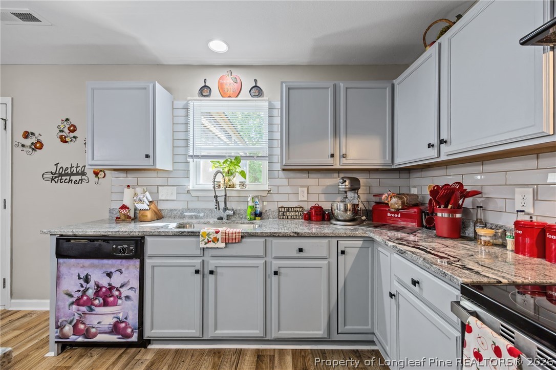 29 West Waycliff Road Henderson, NC 27537 - Photo 27 of 50