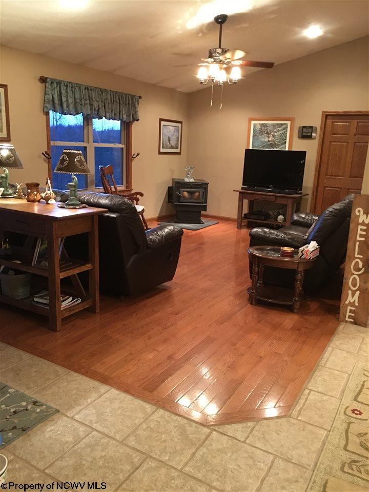 4647 Little Sand Road Buckhannon, WV 26201 - Photo 4 of 20 Gallery Image 4