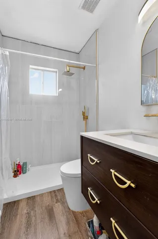 $445,000 | 18752 Northwest 84th Pl., Unit 6066, Hialeah, FL 33015