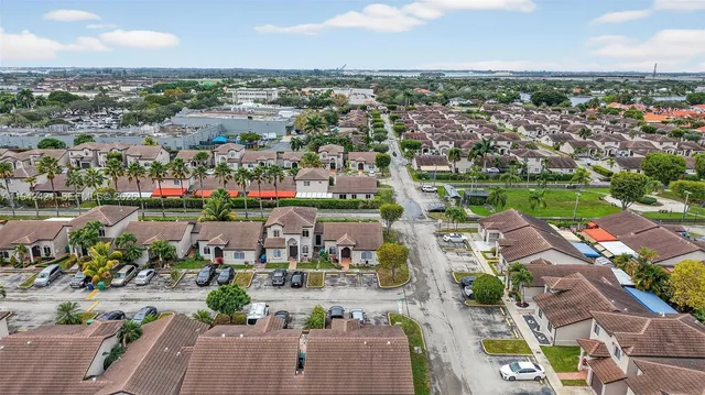 $445,000 | 18752 Northwest 84th Pl., Unit 6066, Hialeah, FL 33015