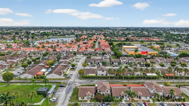 $445,000 | 18752 Northwest 84th Pl., Unit 6066, Hialeah, FL 33015