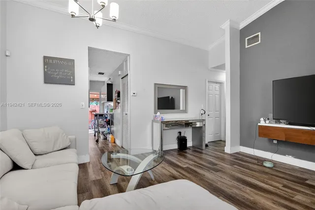 $445,000 | 18752 Northwest 84th Pl., Unit 6066, Hialeah, FL 33015