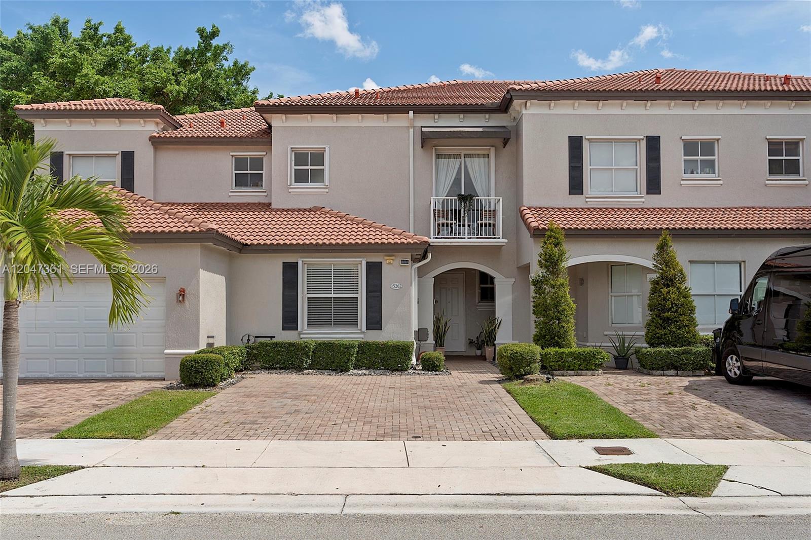 15262 Southwest 91st Lane Miami, FL 33196 - Photo 1 of 48