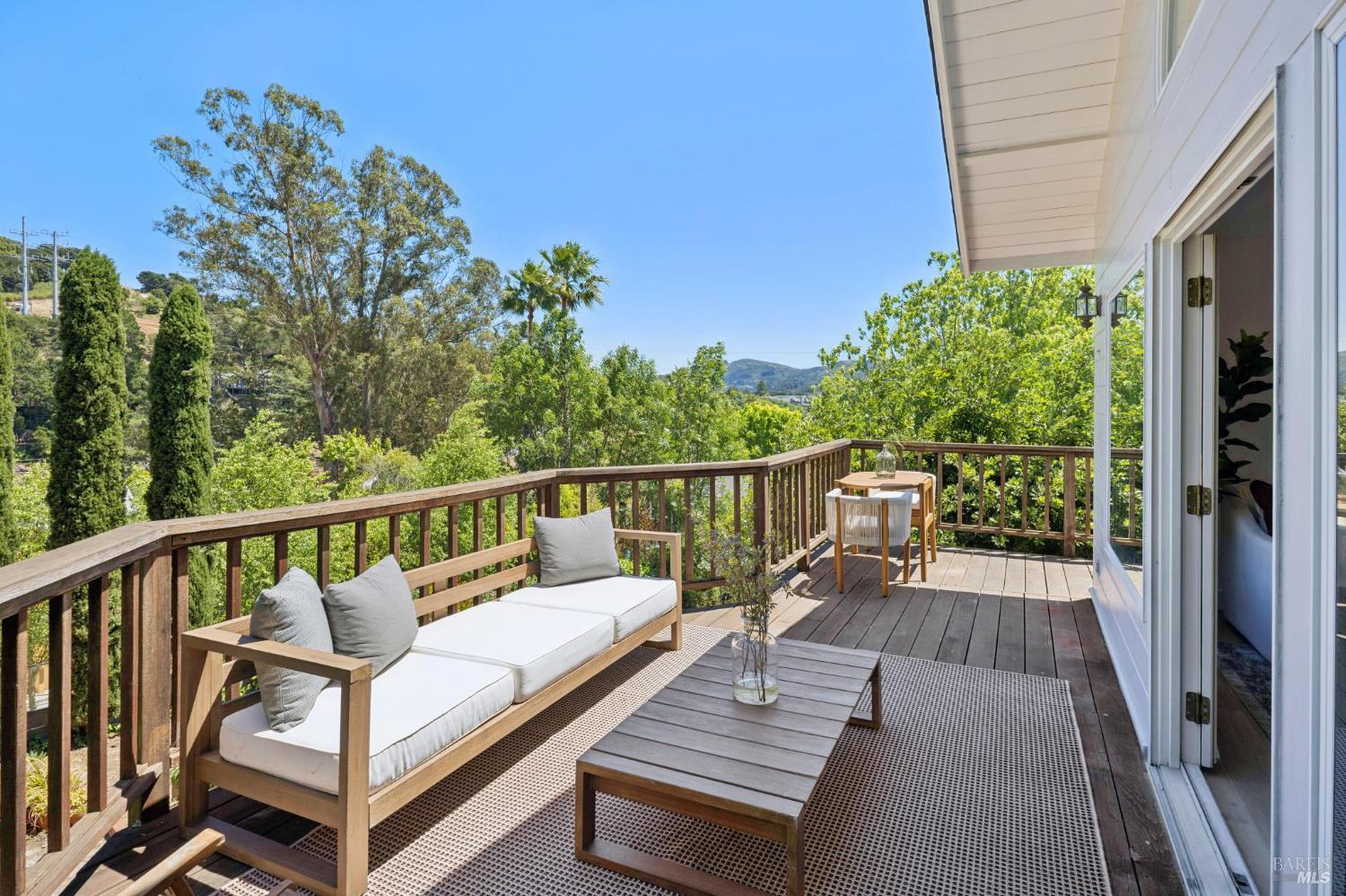 117 Longfellow Road Mill Valley, CA 94941 - Photo 26 of 70