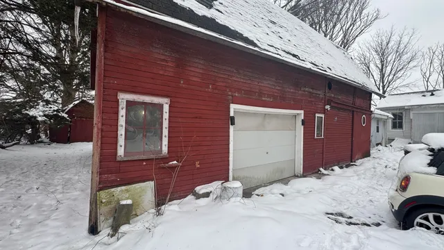 $85,000 | 330 South Church Street, Tekonsha, MI 49092