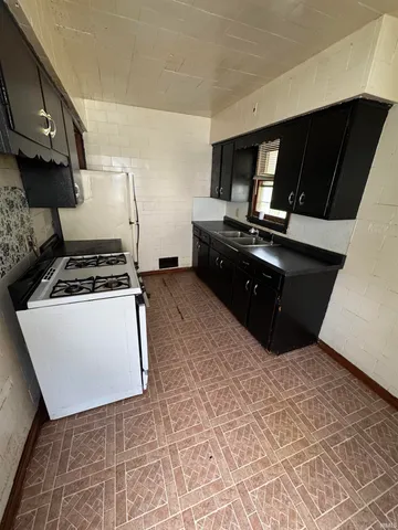 $77,500 | 3530 Robinwood Drive, Fort Wayne, IN 46806