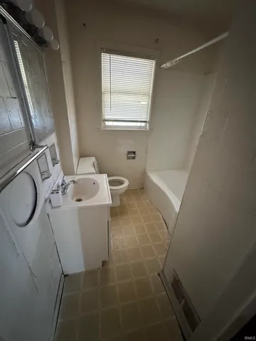 $77,500 | 3530 Robinwood Drive, Fort Wayne, IN 46806