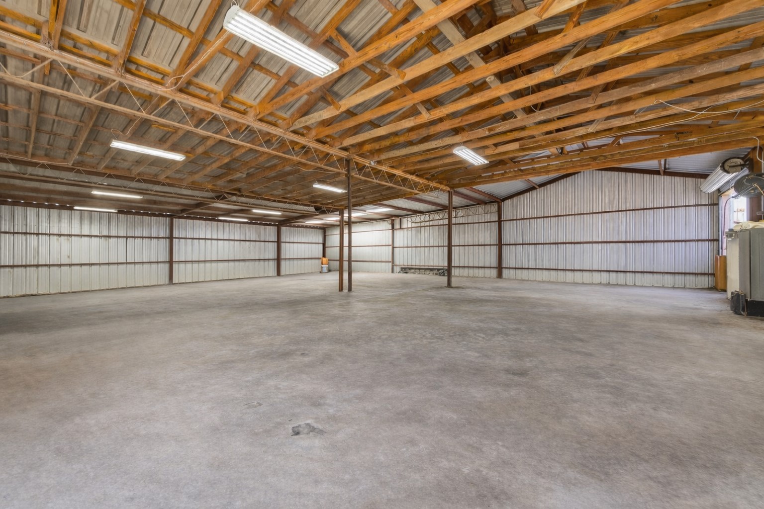 10550 Brinkmeyer Road Needville, TX 77461 - Photo 2 of 40 Pic is digitally altered to show space