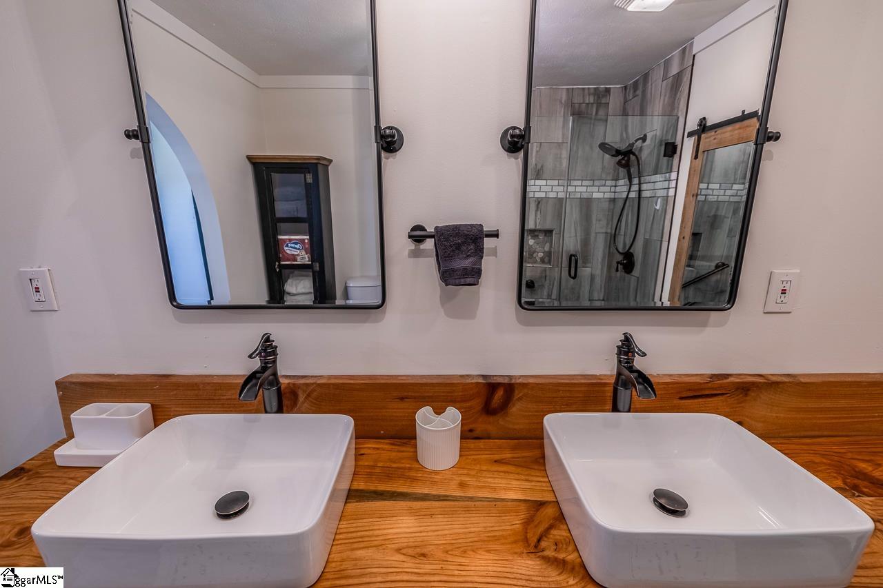 614 3 Bridges Road Easley, SC 29642 - Photo 17 of 35 Gallery Image 17