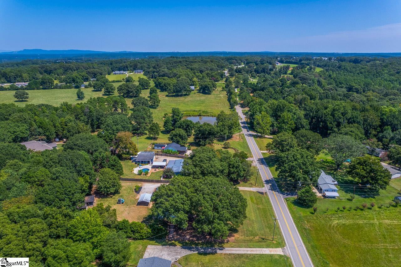 614 3 Bridges Road Easley, SC 29642 - Photo 30 of 35 Gallery Image 30