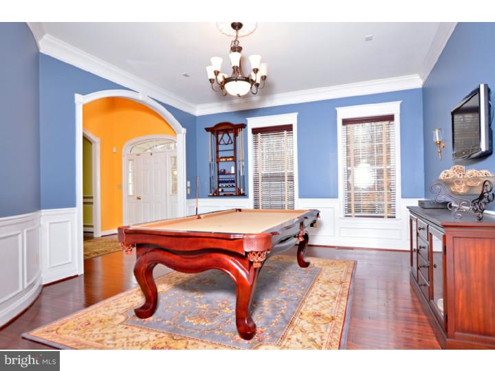 2951 Chestnut Hill Road Pottstown, PA 19465 - Photo 13 of 25 Dining Room