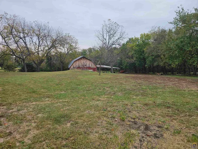 $200,000 | 10819 T2 Lane, Hoyt, KS 66440