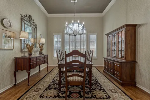 $925,000 | 46 North Copperknoll Circle, The Woodlands, TX 77381
