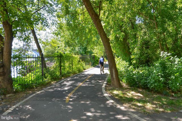 $1,515,000 | 625 Pommander Walk Street, Alexandria, VA 22314