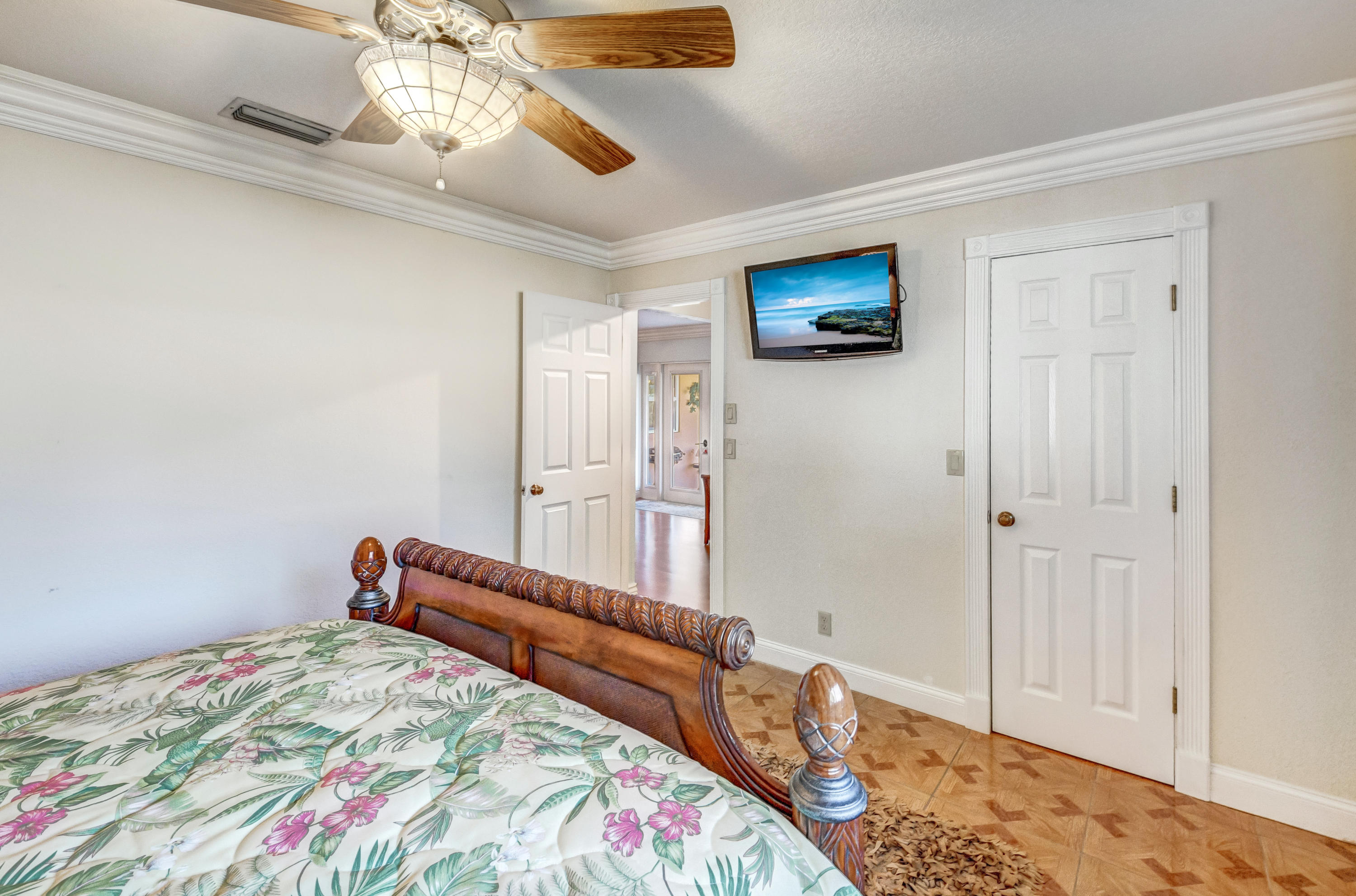 6871 Terra Tranquila Drive Boca Raton, FL 33433 - Photo 26 of 43 Bedroom Crown Molding