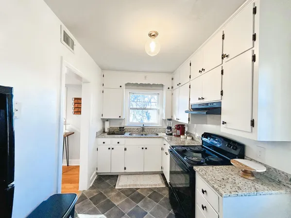 $1,289,000 | 625 Alleghany Avenue, Staunton, VA 24401