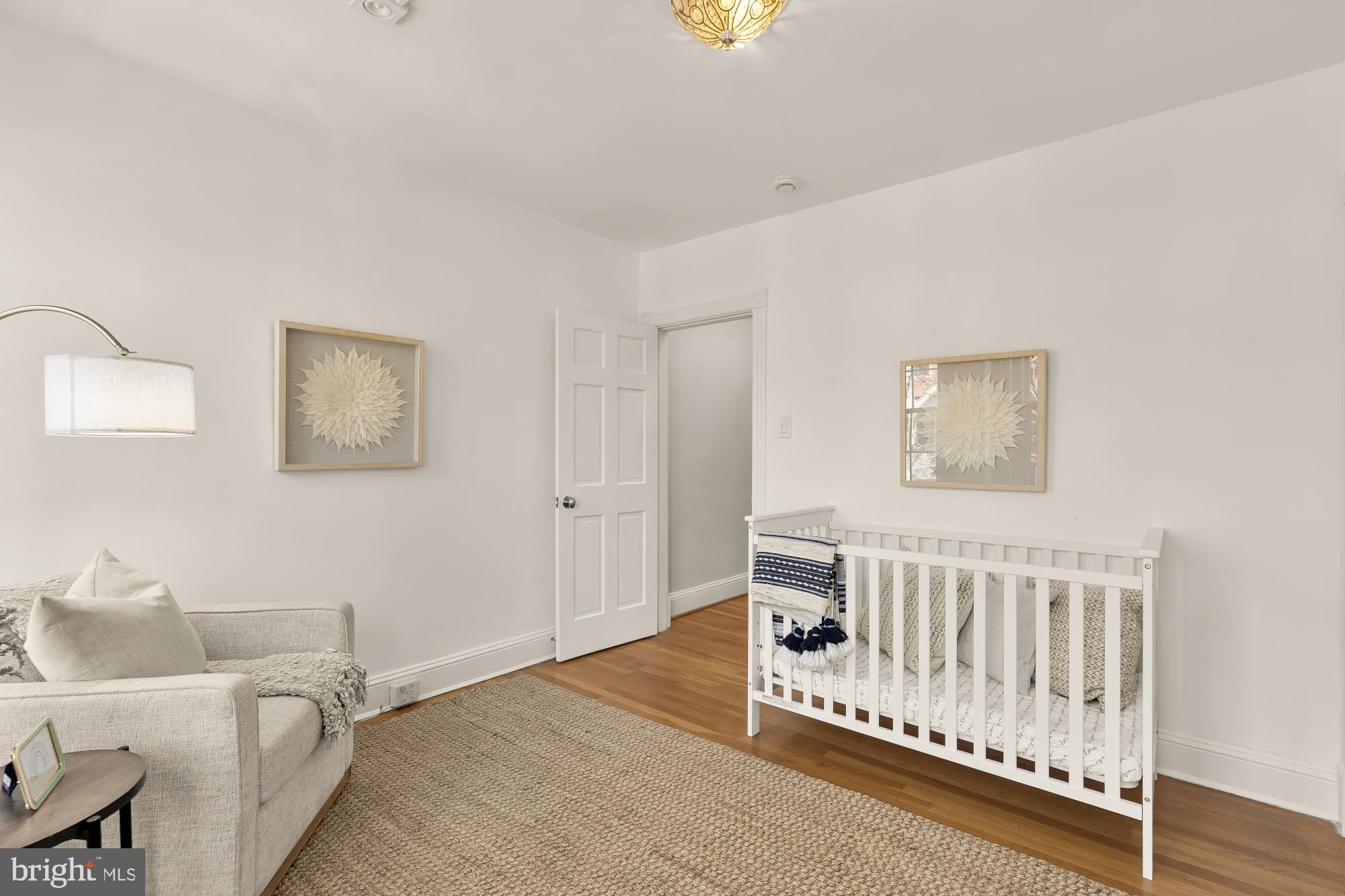 1561 33rd Street Northwest Washington, DC 20007 - Photo 12 of 34