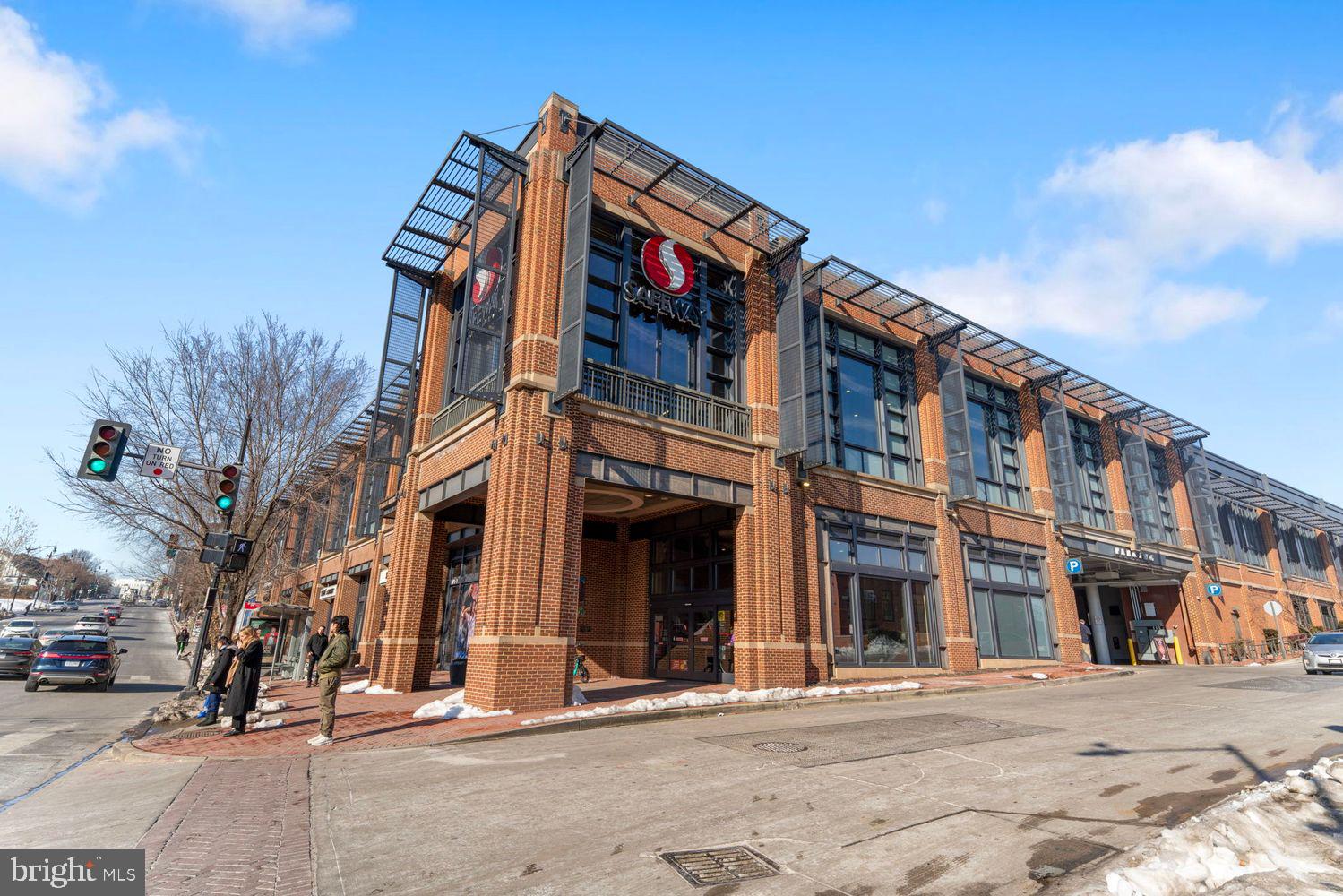 1561 33rd Street Northwest Washington, DC 20007 - Photo 24 of 34