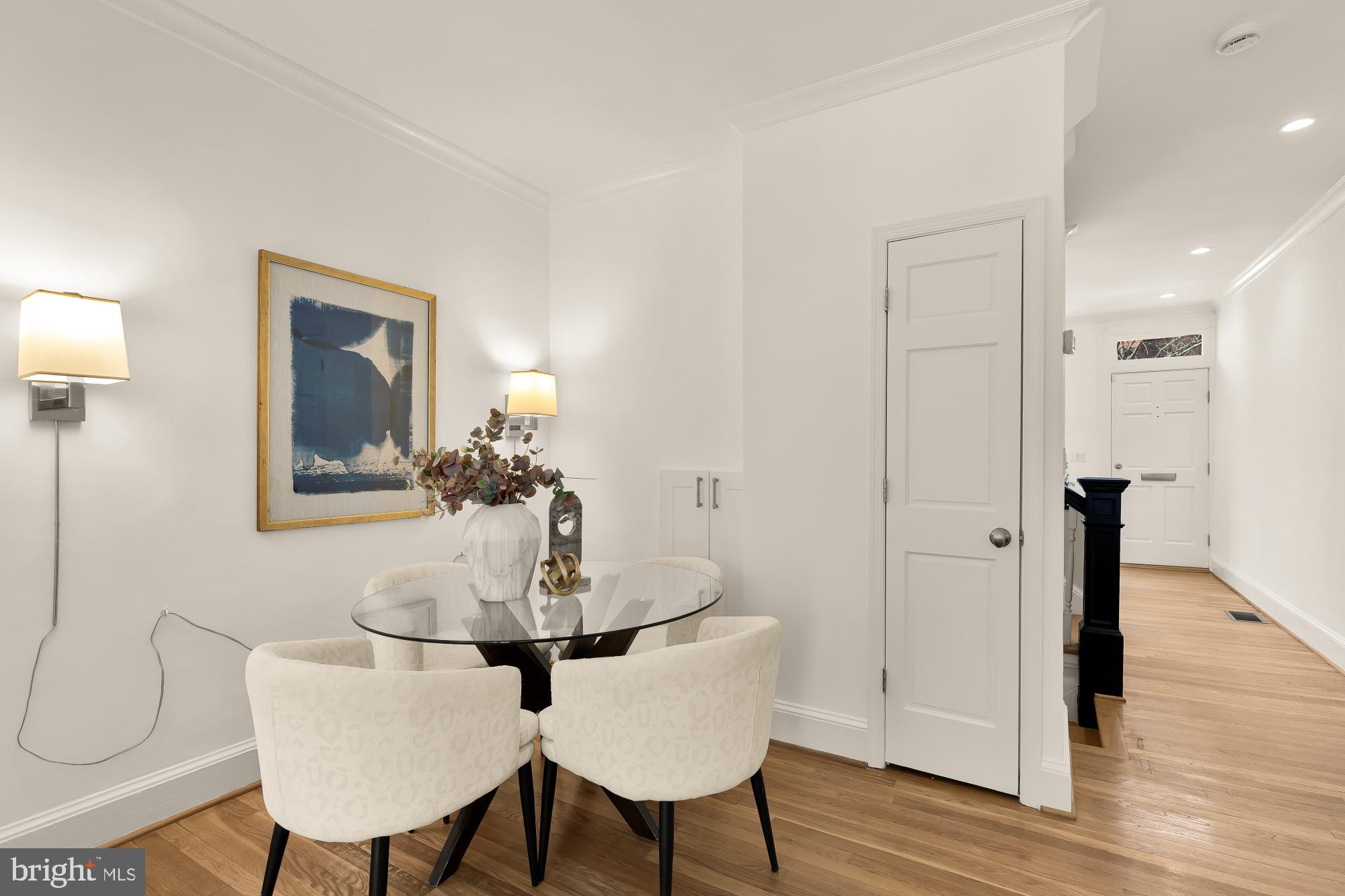 1561 33rd Street Northwest Washington, DC 20007 - Photo 6 of 34