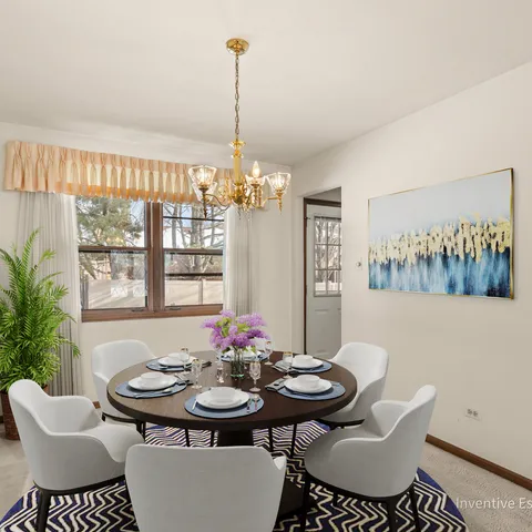 $525,000 | 8209 Middlebury Avenue, Woodridge, IL 60517