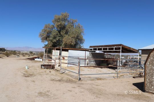 1061 South Richmond Road Ridgecrest, CA 93555 - Photo 20 of 24