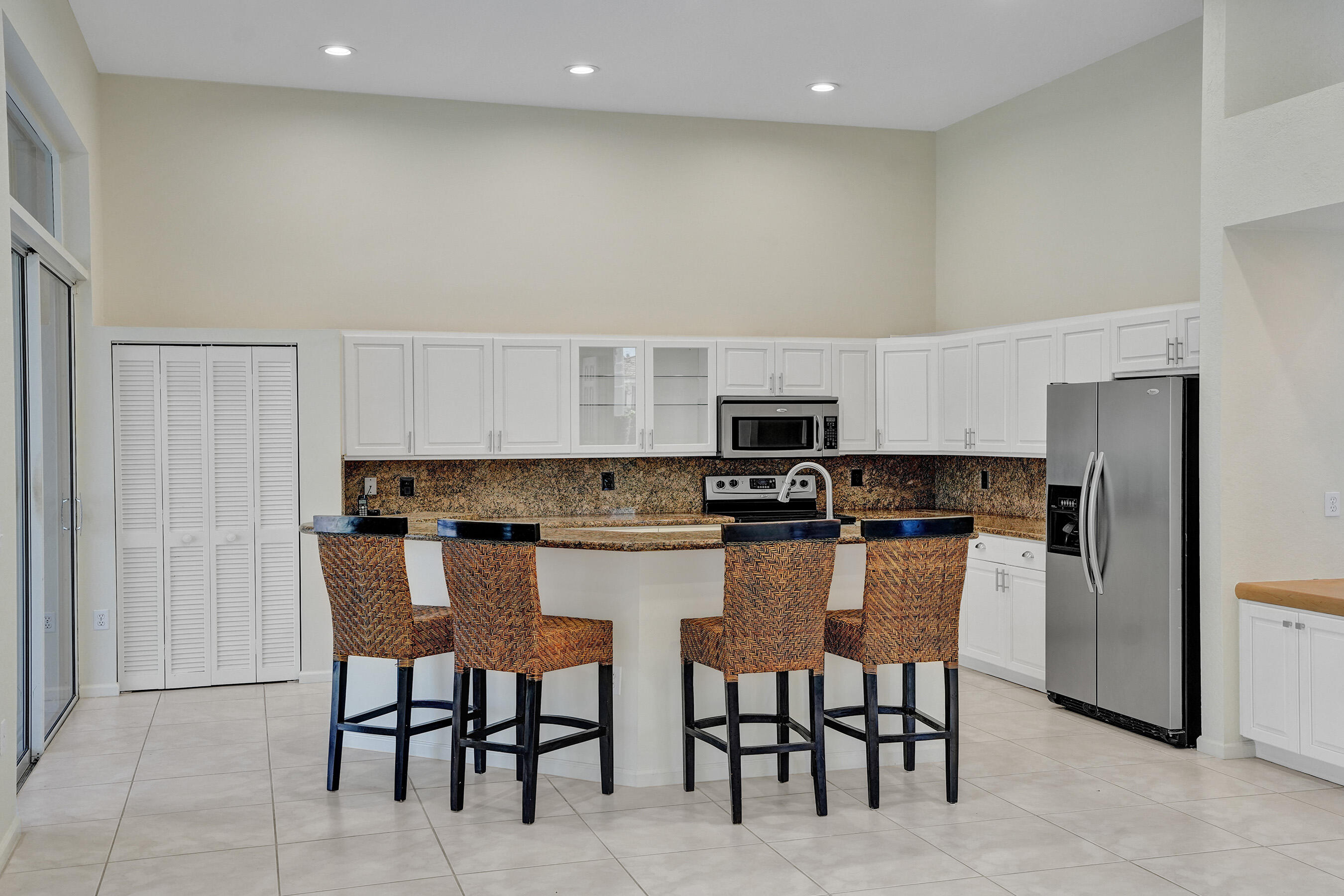 6809 Portside Drive Boca Raton, FL 33496 - Photo 18 of 43 Kitchen 2