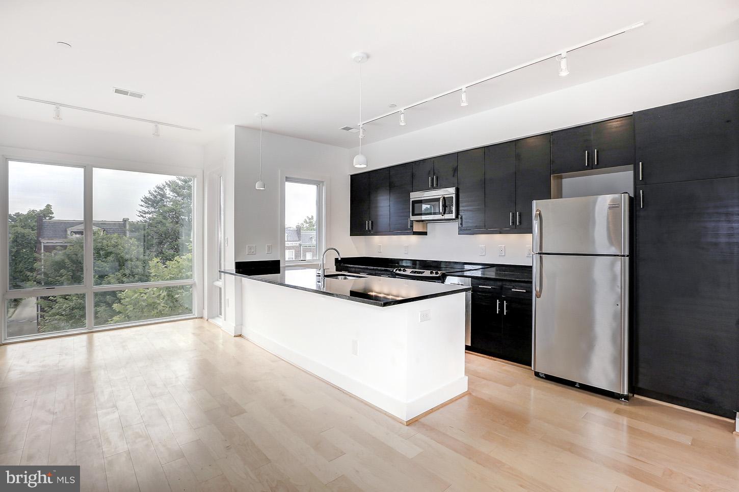 715 Kenyon Street Northwest, Unit 3 Washington, DC 20010 - Photo 2 of 11 View