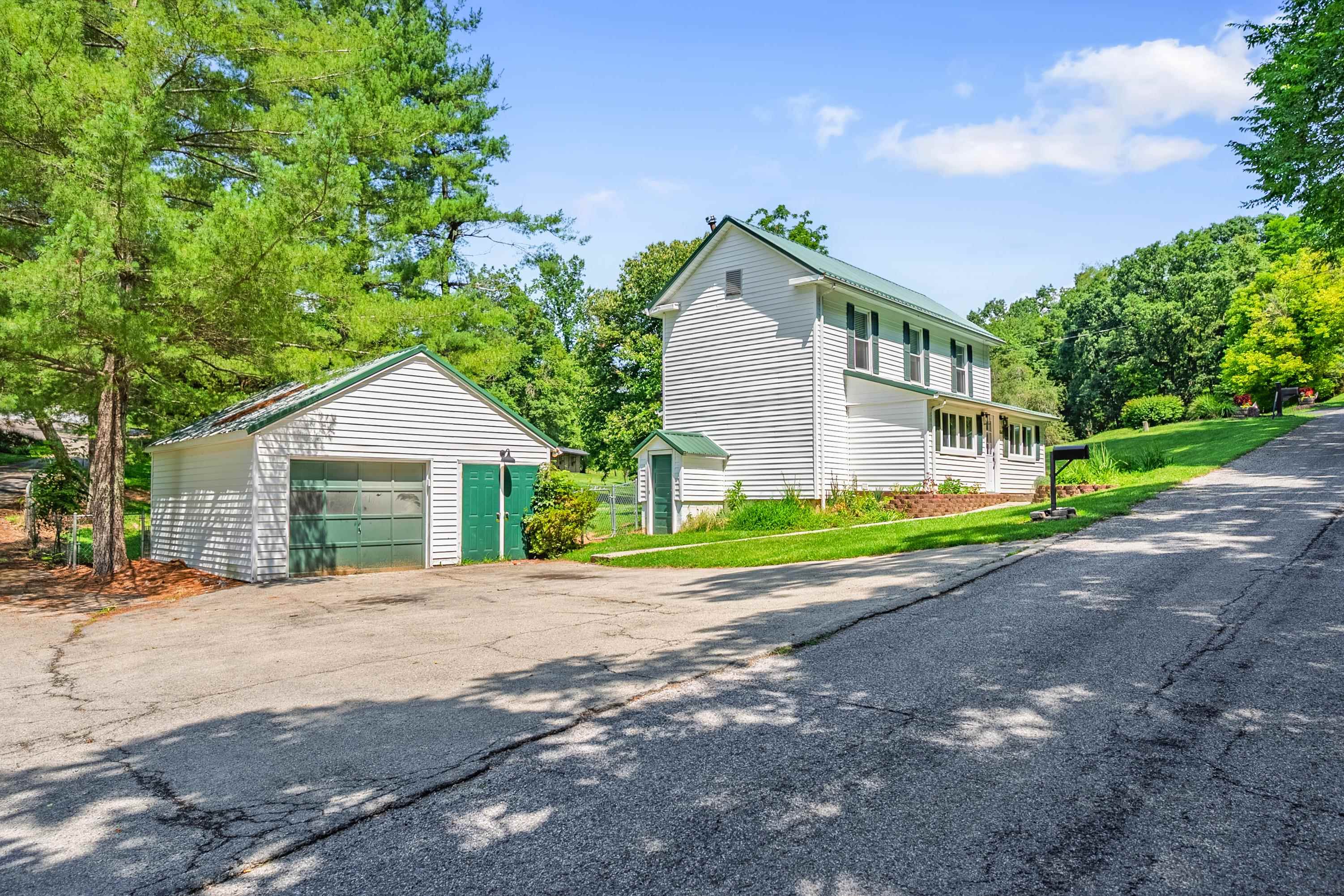 166 Hollow Road Pembroke, VA 24136 - Photo 42 of 68 Gallery Image 42