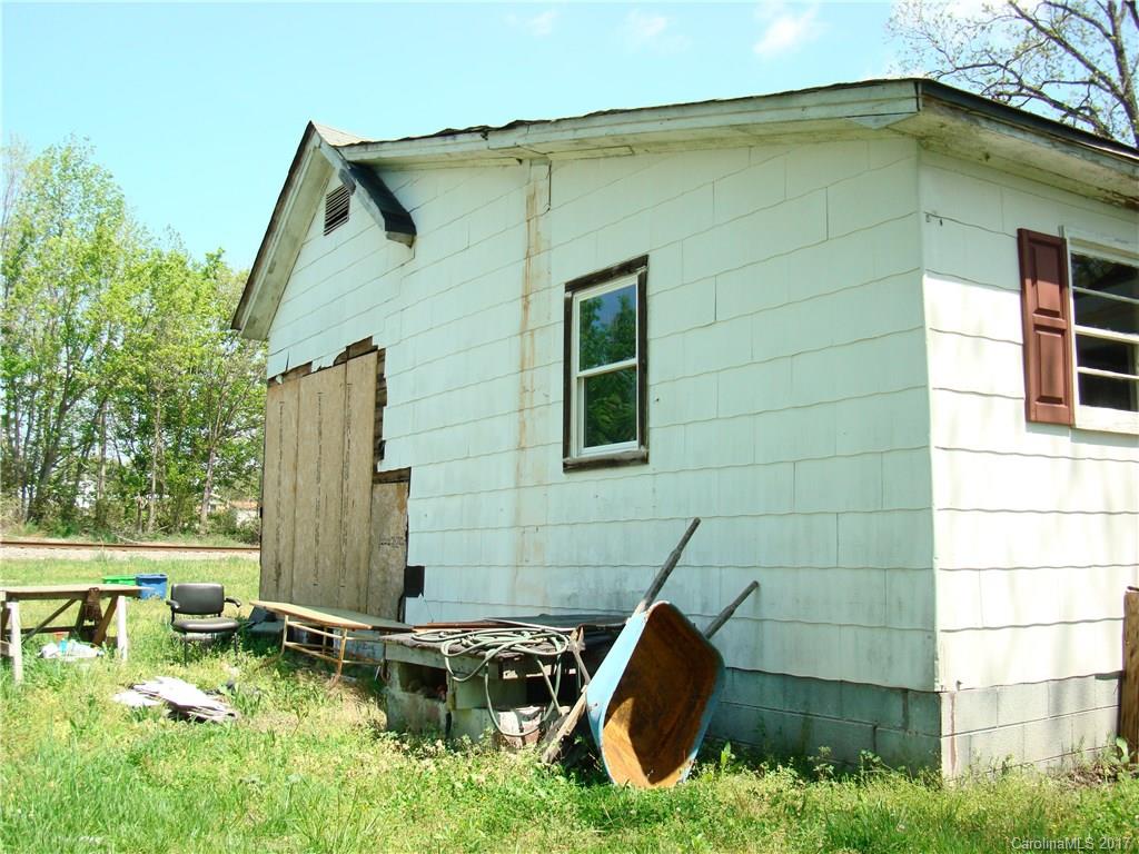 2724 St Marks Church Road Crouse, NC 28033 - Photo 5 of 14 Gallery Image 5