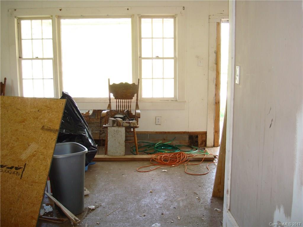 2724 St Marks Church Road Crouse, NC 28033 - Photo 7 of 14 Gallery Image 7