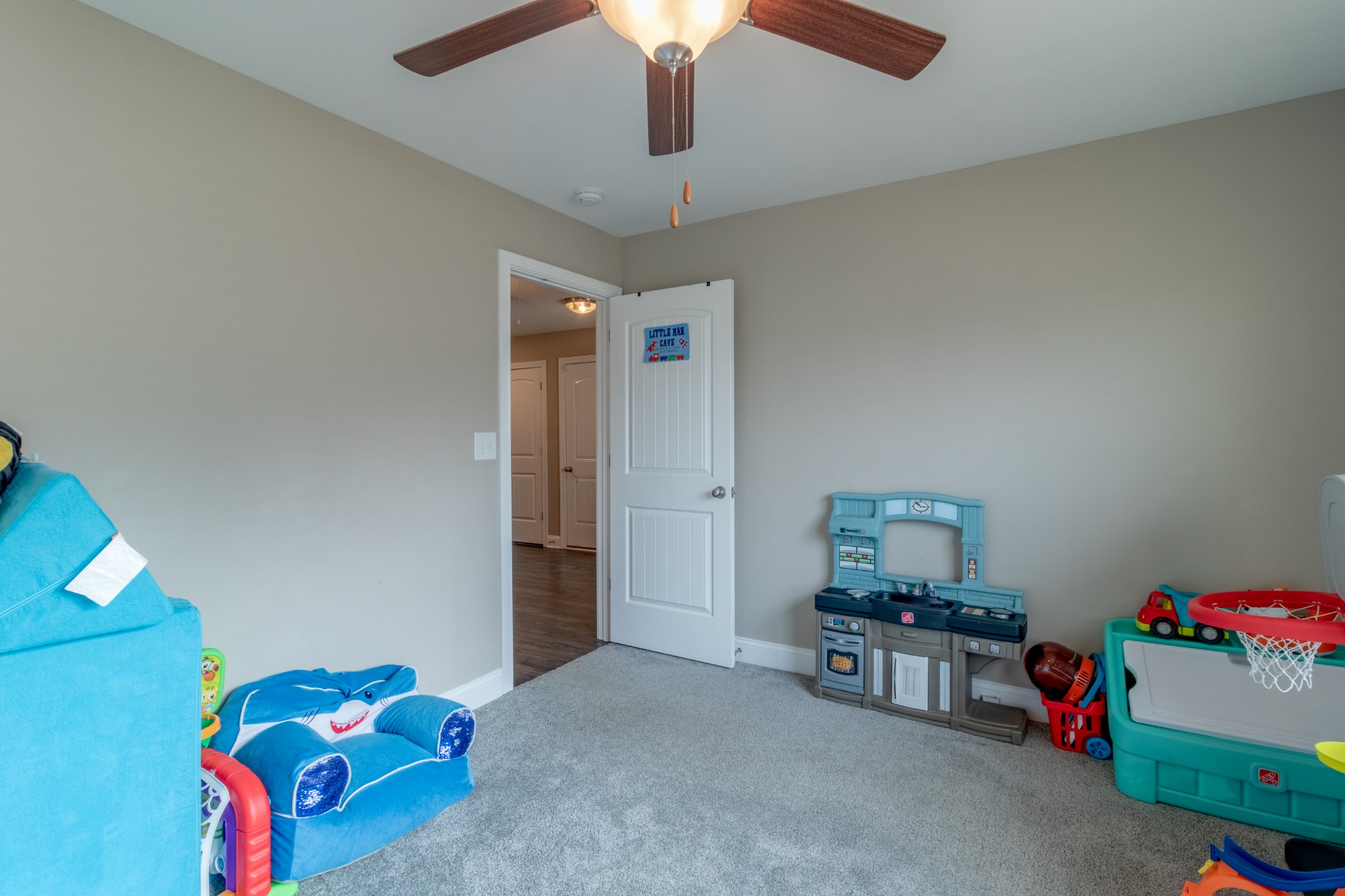 1776 Rains Road Clarksville, TN 37042 - Photo 14 of 20 Gallery Image 14