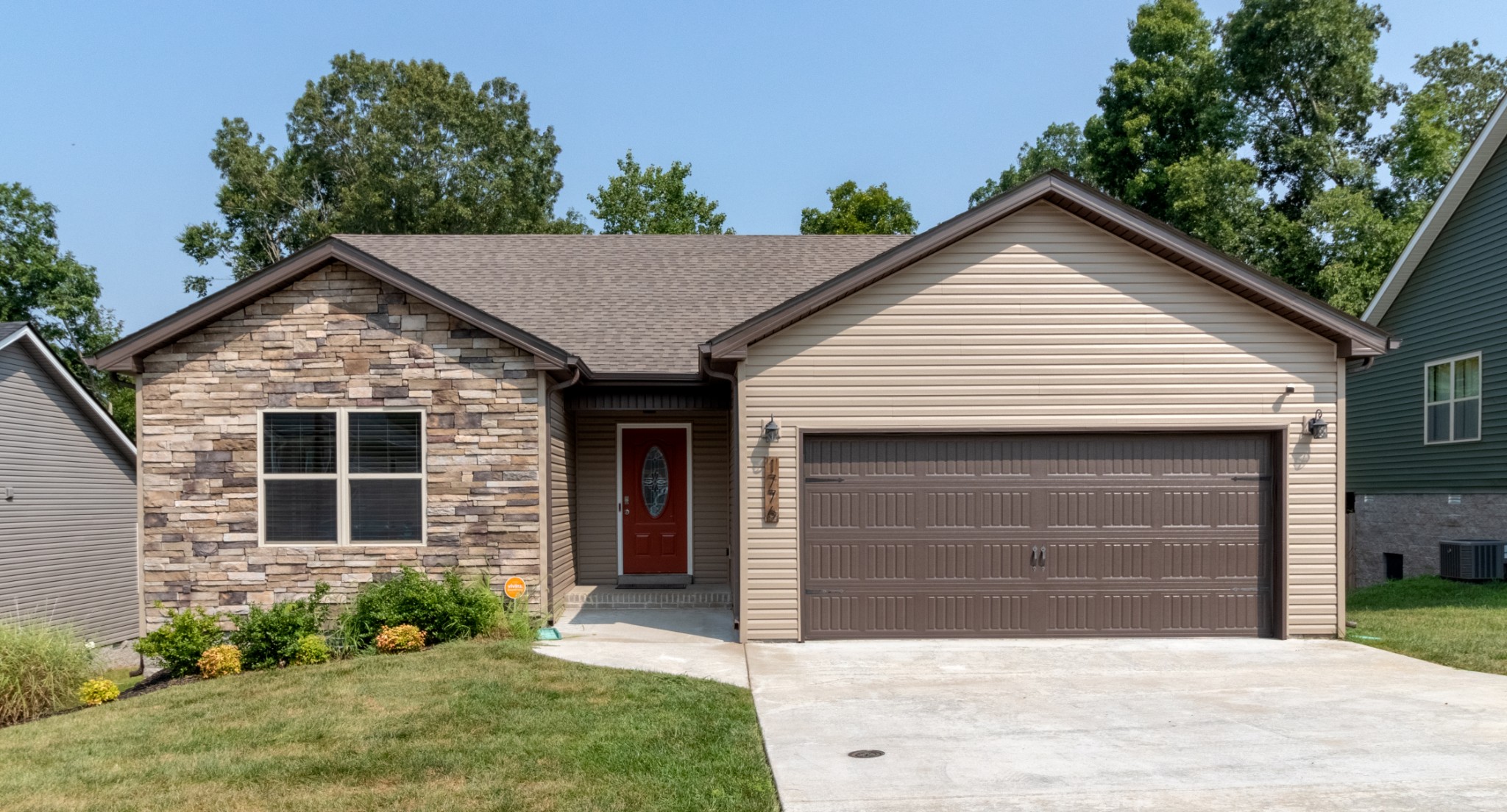 1776 Rains Road Clarksville, TN 37042 - Photo 3 of 20 Gallery Image 3