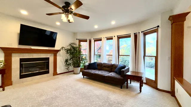 $640,000 | 24616 Lincolnway Street, Plainfield, IL 60544