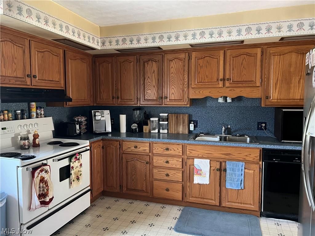 1580 Reed Street Canal Fulton, OH 44614 - Photo 8 of 21 Gallery Image 8
