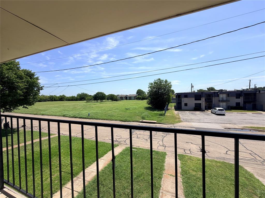 3309 Fallmeadow Street Denton, TX 76207 - Photo 12 of 15